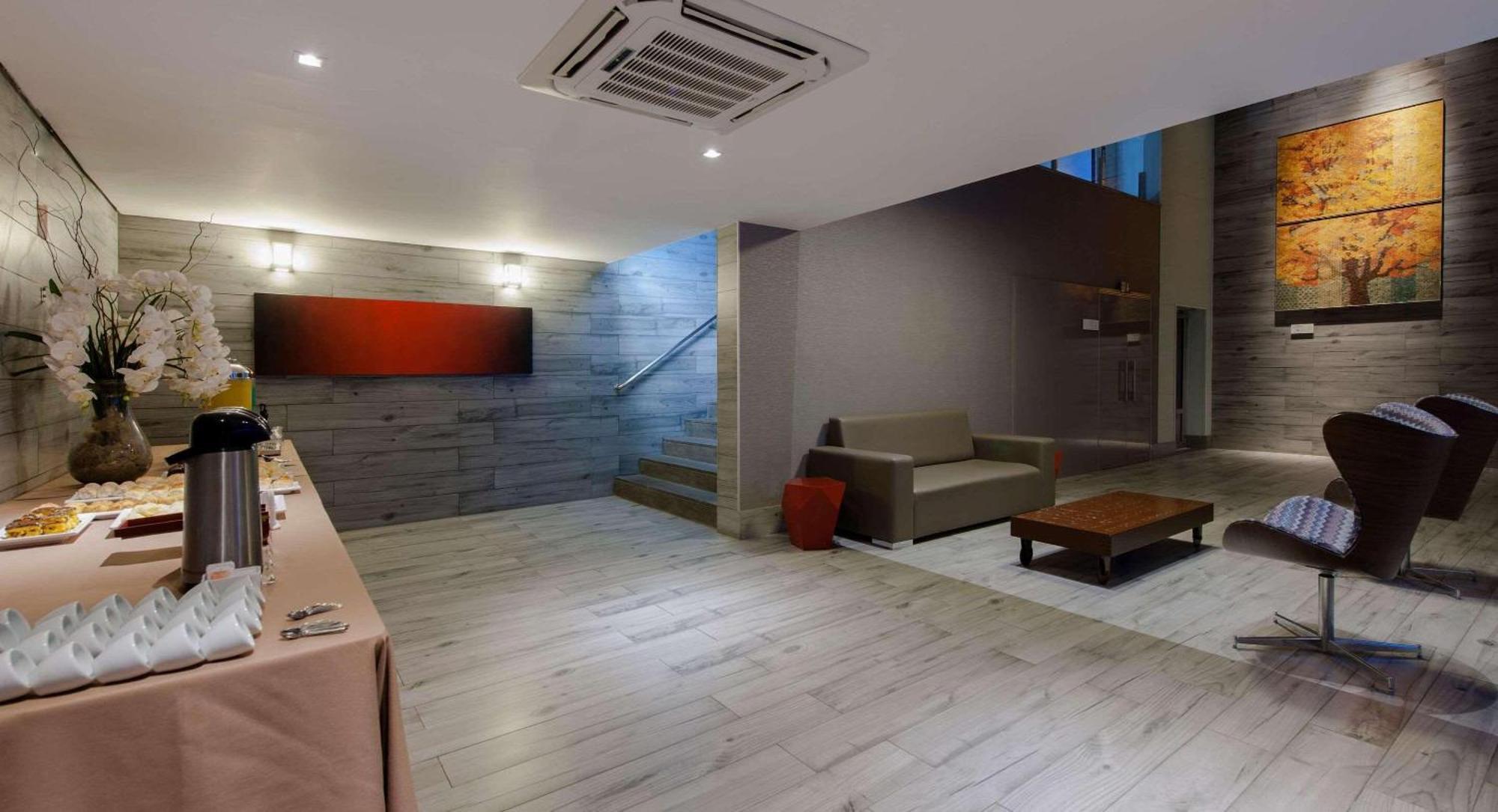 Radisson Blu Belo Horizonte Savassi Hotell Eksteriør bilde Lobby